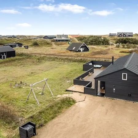 Dreng - 300m From The Sea By Interhome * Harboør