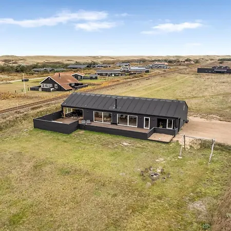 Dreng - 300m From The Sea By Interhome Harboør