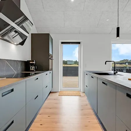 Dreng - 300m From The Sea By Interhome Semesterbostad