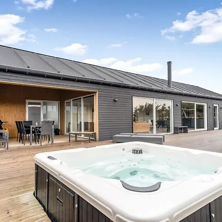 Semesterbostad Dreng - 300m From The Sea By Interhome Harboør